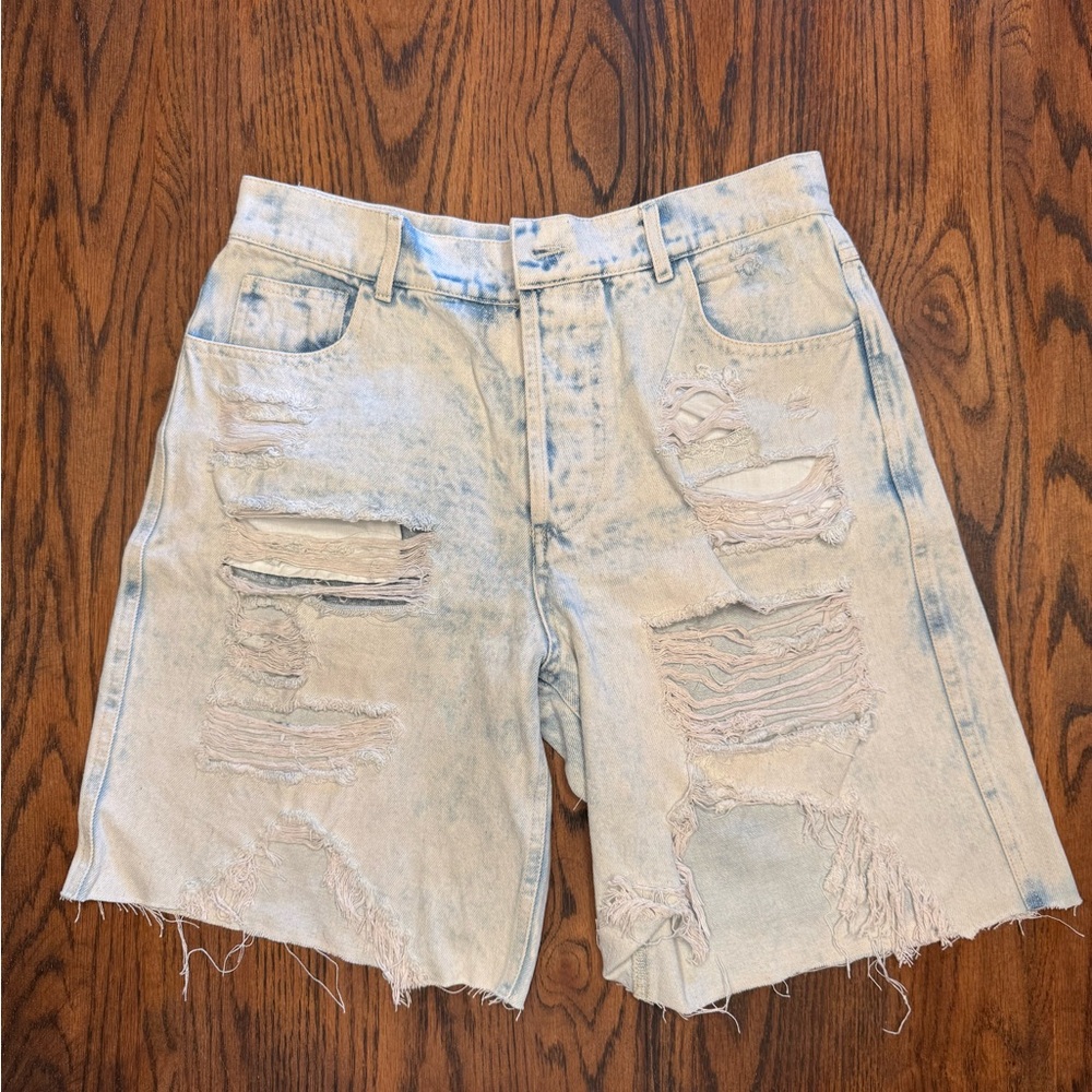 BUCKETLIST Light Blue Distressed women’s Denim Shorts